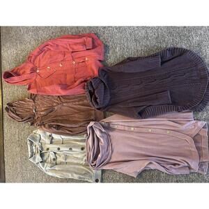 Mixed Brand Women's Tops and Hoodies Bundle - Size M